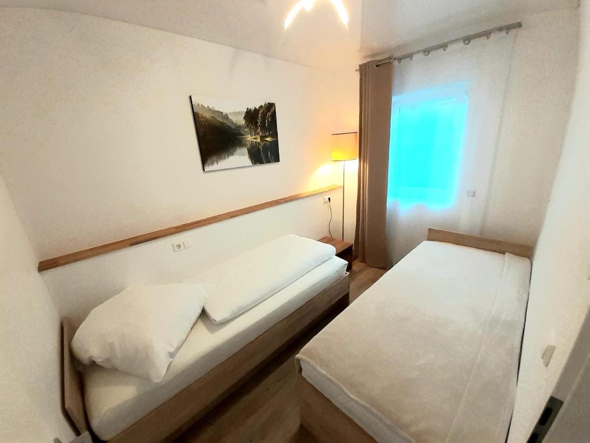 Modernes Apartment Metzingen 2 Reutlingen Zewnętrze zdjęcie